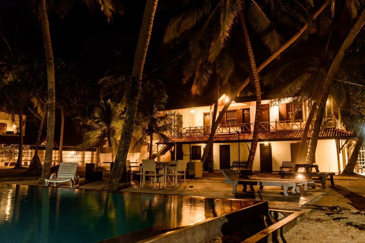 Amor Beach Unawatuna Kültér fotó